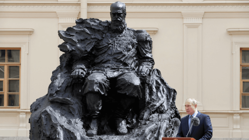 Пара фраз: «Нам другой Руси не надо, ни другой истории». Путин vs Розанов